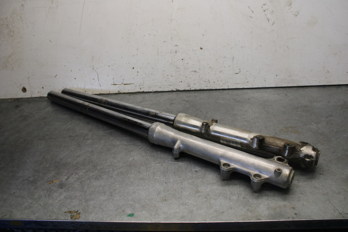 85-86 SUZUKI MADURA 1200 FRONT FORKS SHOCK SUSPENSION SET PAIR BB691