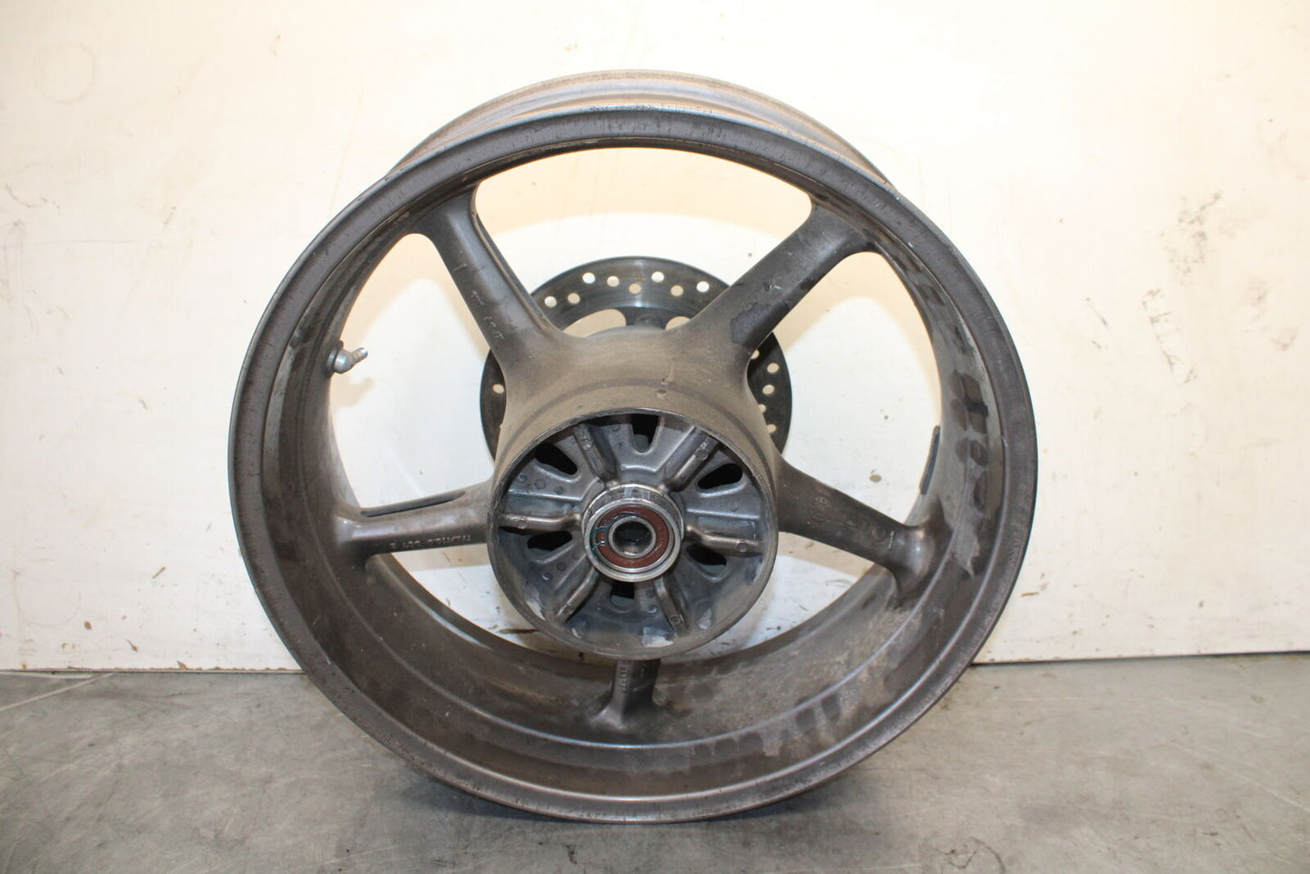 07-08 TRIUMPH DAYTONA 675 REAR WHEEL BACK RIM BB685