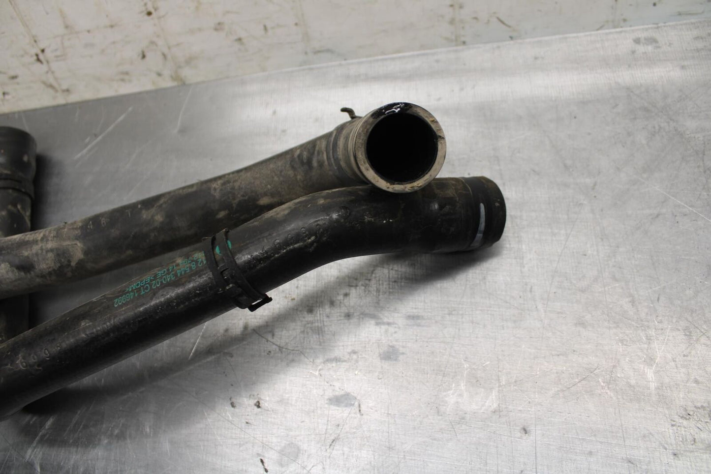 17-20 BMW S1000R RADIATOR HOSES ENGINE COOLANT WATER PIPES HOSE BB488
