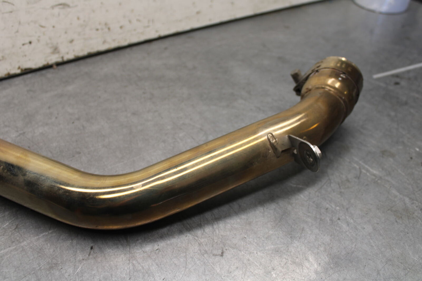 07-08 TRIUMPH DAYTONA 675 EXHAUST MIDPIPE MID MIDDLE PIPE BB685