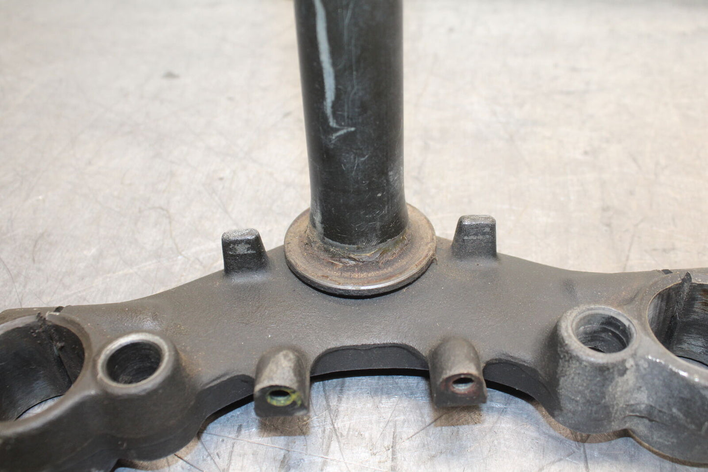 74-84 KAWASAKI KZ400 FRONT FORKS CLAMP LOWER TRIPLE TREE STEM BB107