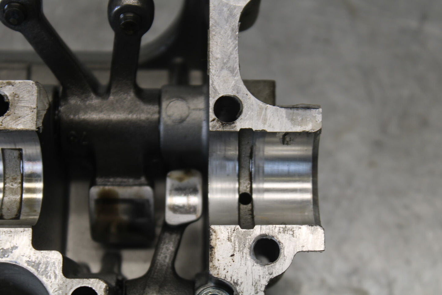 01-05 YAMAHA RAPTOR 660R ENGINE TOP END CYLINDER HEAD BB695