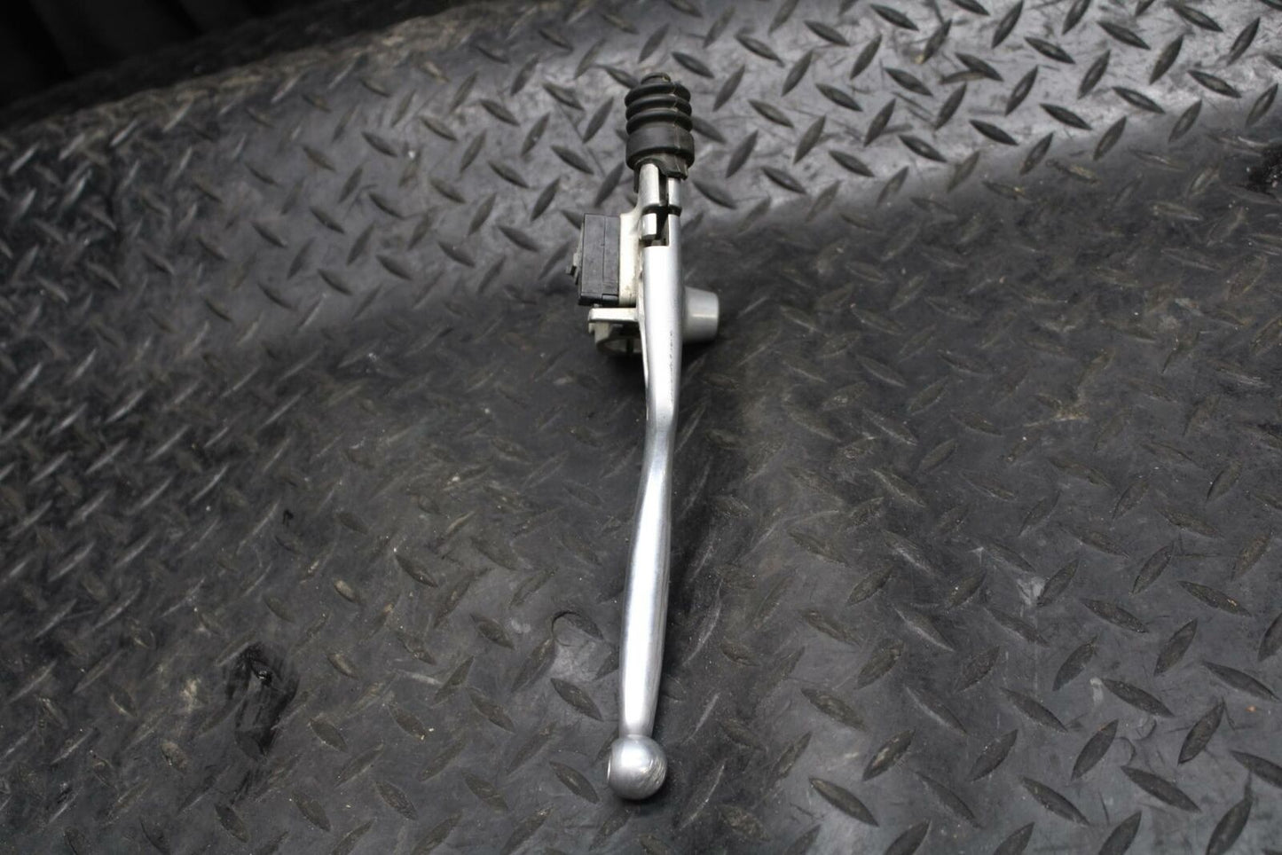 02 YAMAHA V STAR 1100 CLUTCH PERCH MOUNT WITH LEVER BB199