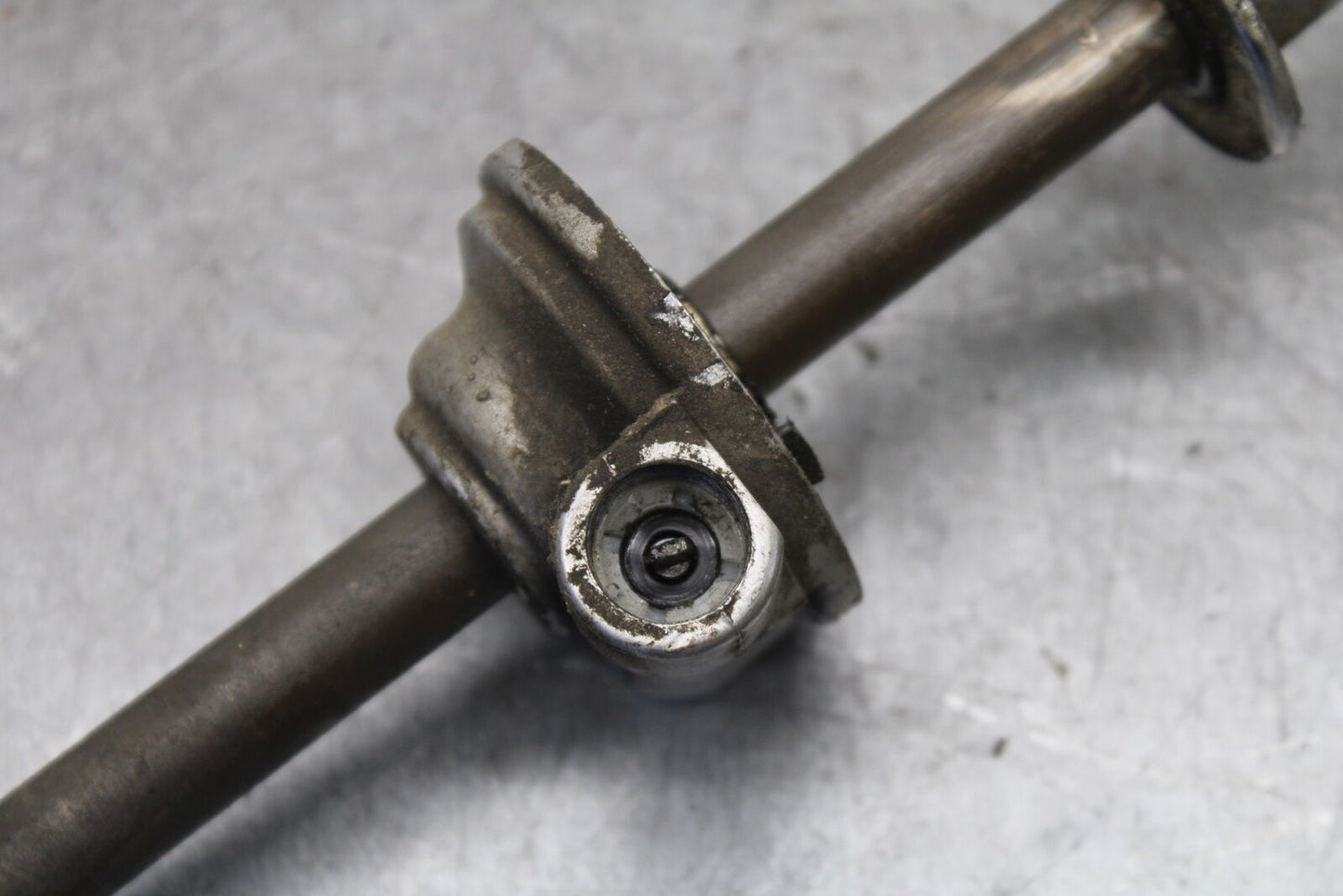 85-86 SUZUKI MADURA 1200 FRONT WHEEL RIM AXLE PIVOT BOLT BB691
