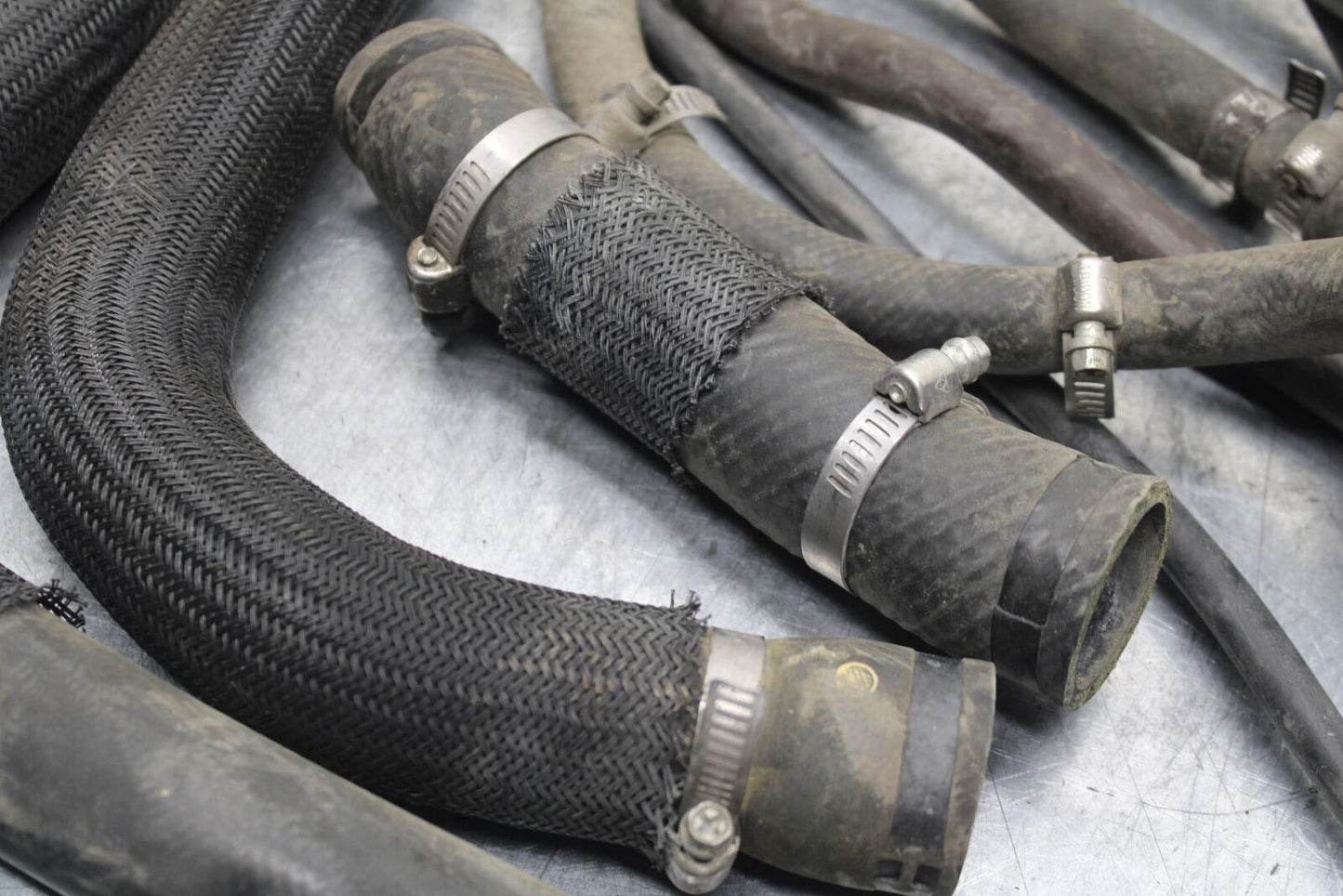 04-05 SUZUKI GSXR750 RADIATOR HOSES ENGINE COOLANT WATER PIPES HOSE KIT SET BB81