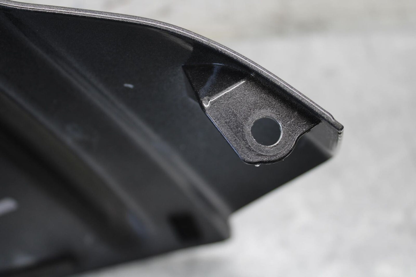 2016 Aprilia Tuono 1100 RR ABS FRONT GAS TANK FUEL CELL FAIRING COWL COVER BB53