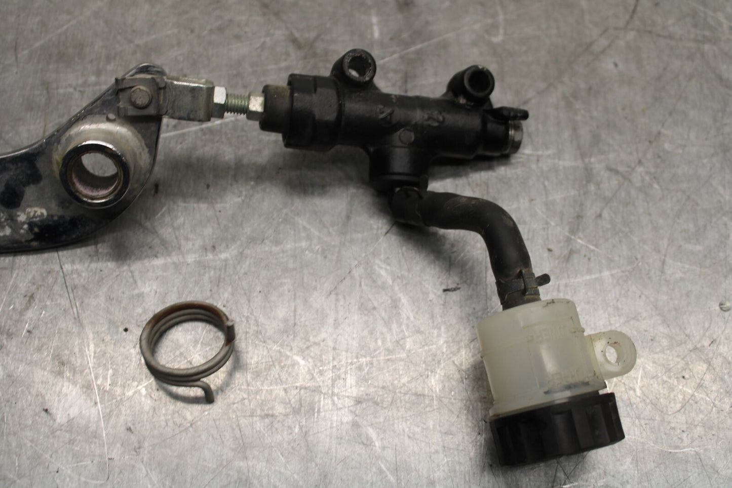 14-16 TRIUMPH AMERICA LT REAR BACK BRAKE MASTER CYLINDER W RESERVOIR BB720