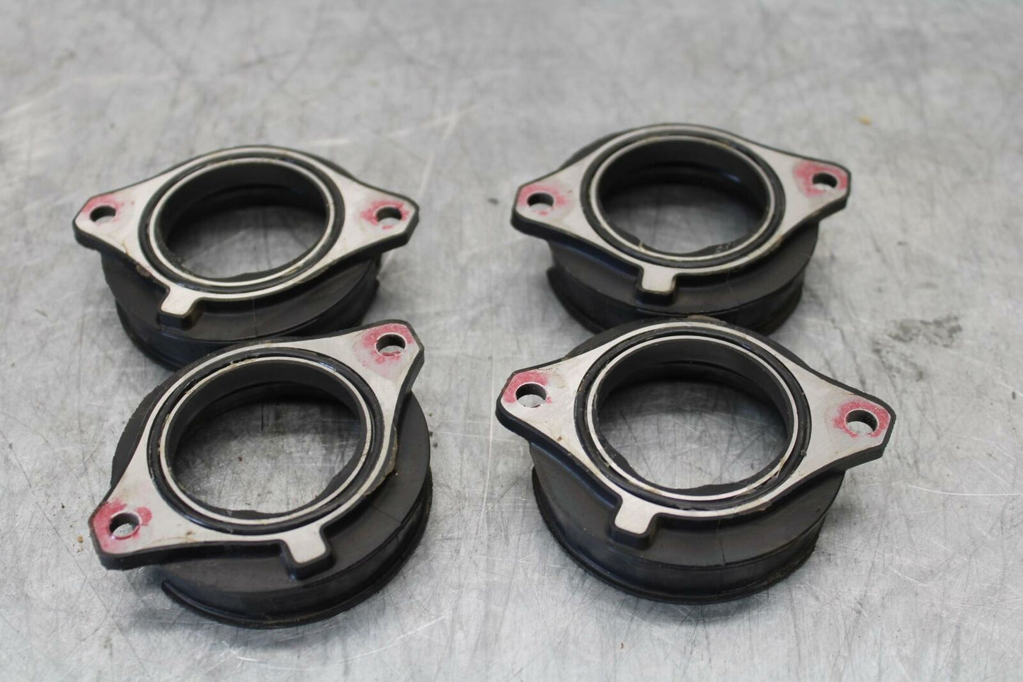 19-20 KAWASAKI NINJA ZX6R MANIFOLD INTAKE BOOTS BB419