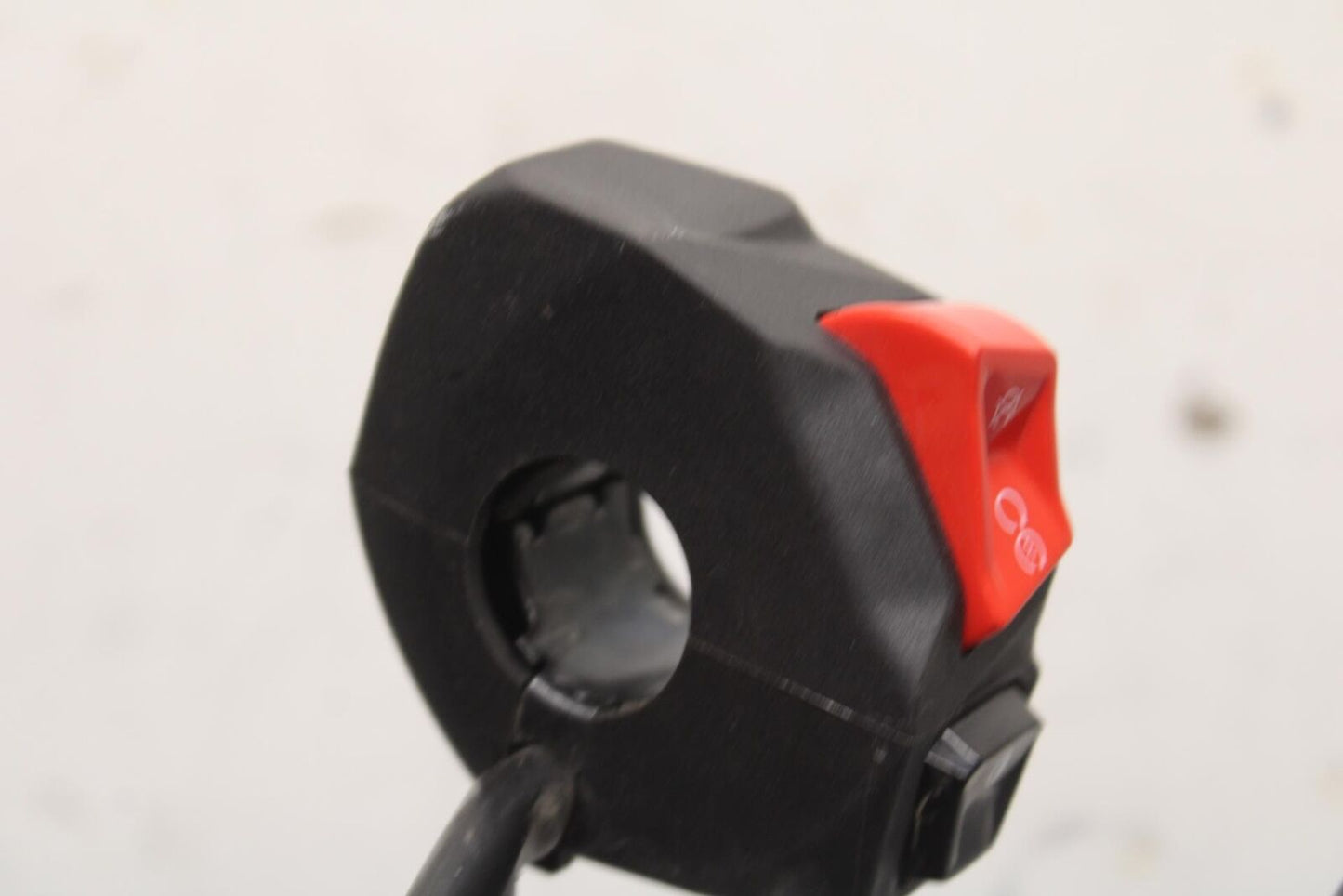 20-23 APRILIA RS660 RIGHT CLIP ON HANDLE KILL OFF START SWITCH BB643