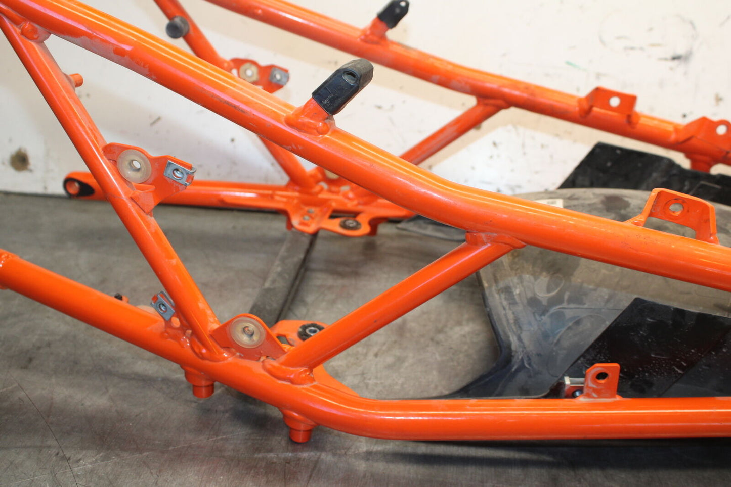 21-24 KTM 890 ADVENTURE R REAR SUBFRAME BACK SUB FRAME BB723