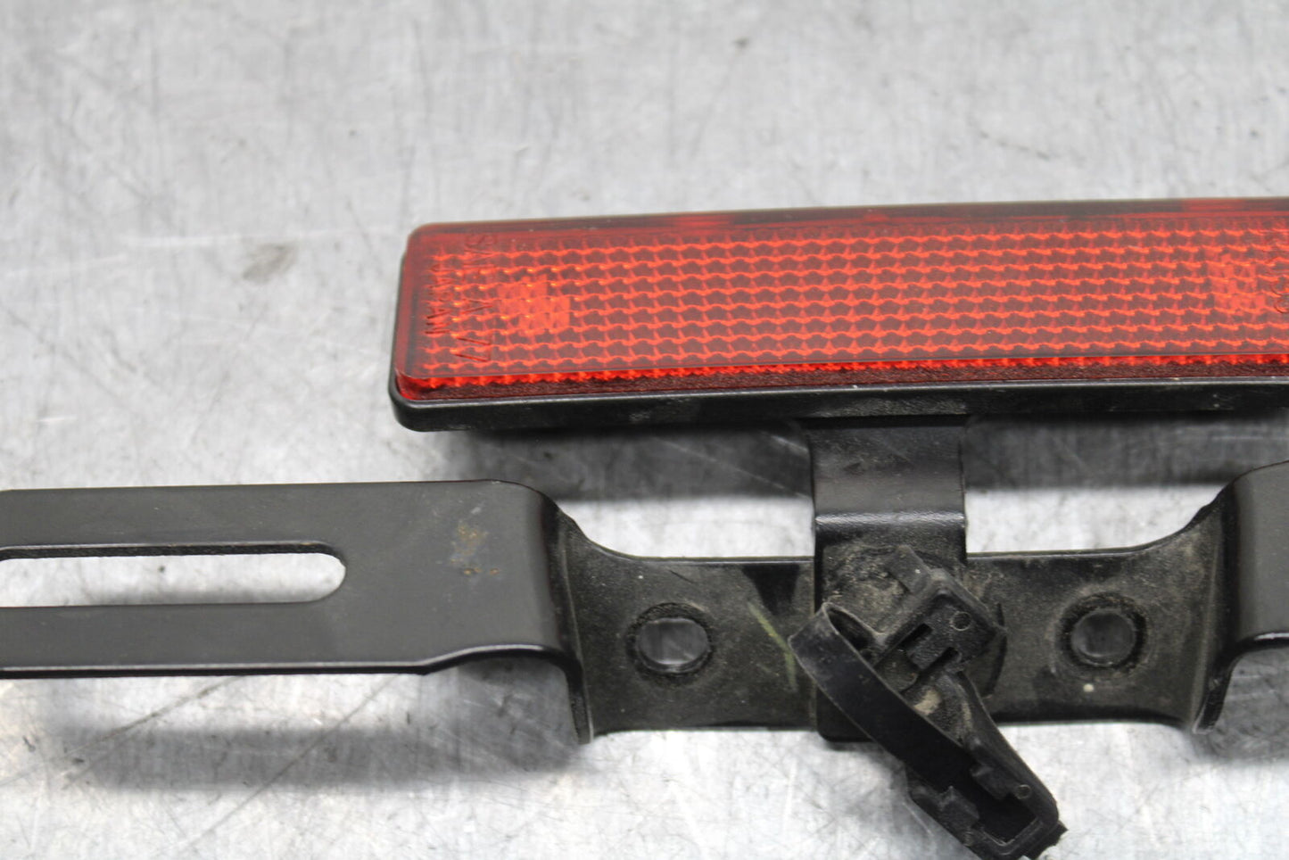 99-00 YAMAHA V STAR 1100 LICENSE PLATE BRACKET BB711