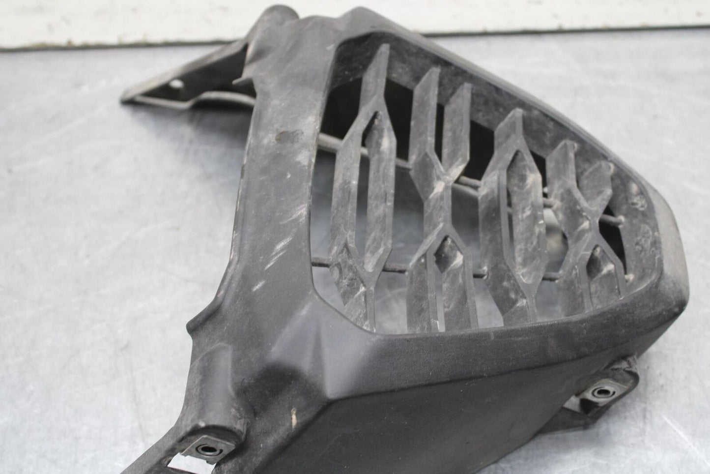 20-23 APRILIA RS660 FRONT CENTER COWL FAIRING BB643