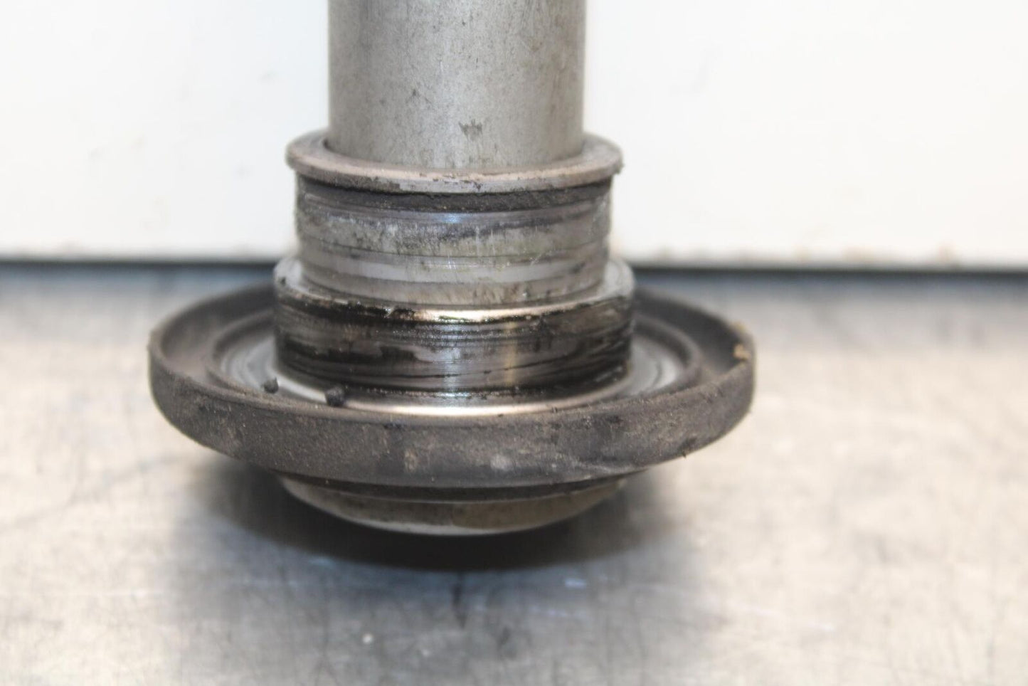 20-23 BMW F900R REAR AXLE BACK WHEEL RIM PIVOT BOLT AXEL BB603