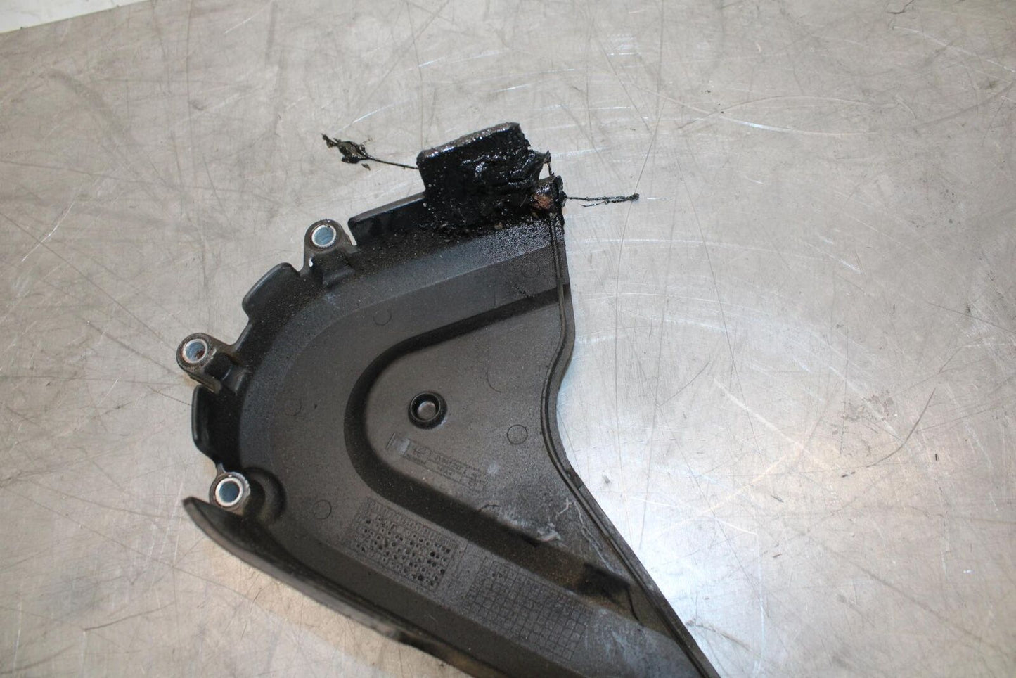 21 HUSQVARNA VITPILEN 401 ENGINE SPROCKET COVER BB467