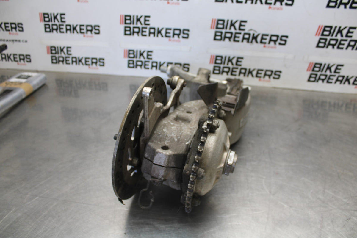 06-07 HONDA INTERCEPTOR 800 VFR800 REAR SWINGARM BACK SUSPENSION SWING ARM BB917