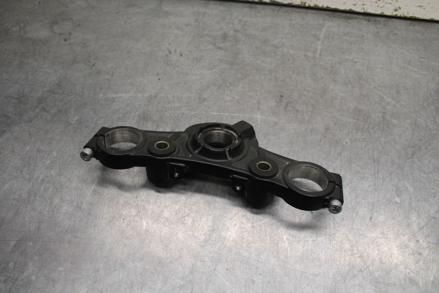 18-24 KAWASAKI NINJA 650 FORKS UPPER TRIPLE TREE CLAMP BB725