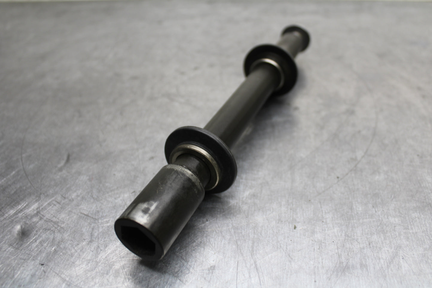 05 YAMAHA YZF R6 FRONT WHEEL RIM AXLE PIVOT BOLT BB132