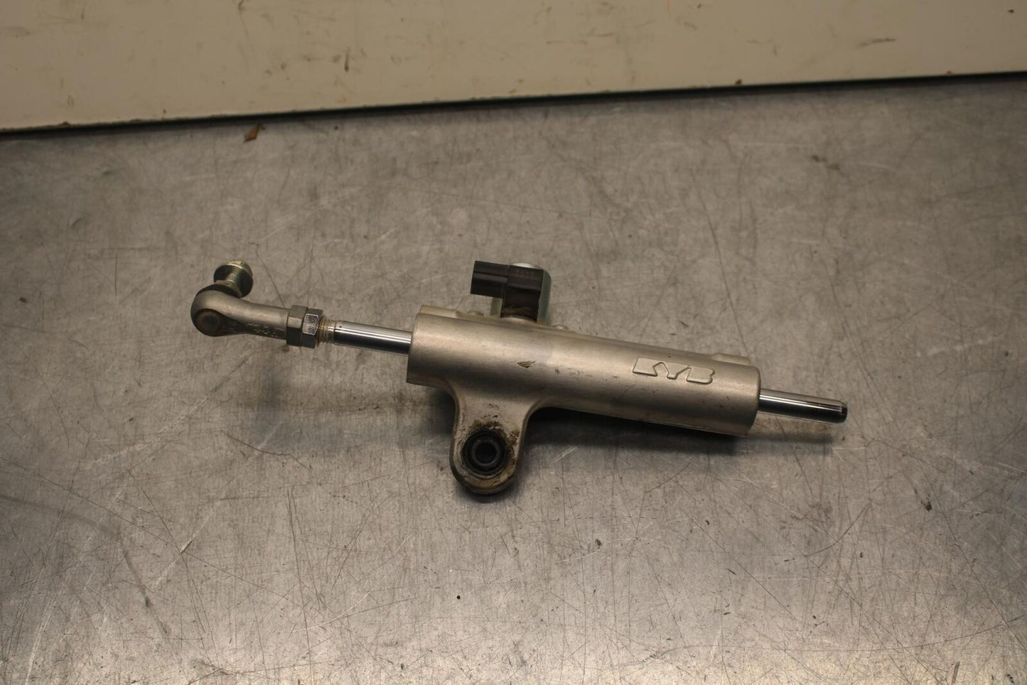 2011 Suzuki GSXR600 STEERING DAMPER STABILIZER 51750-21H10 BB602