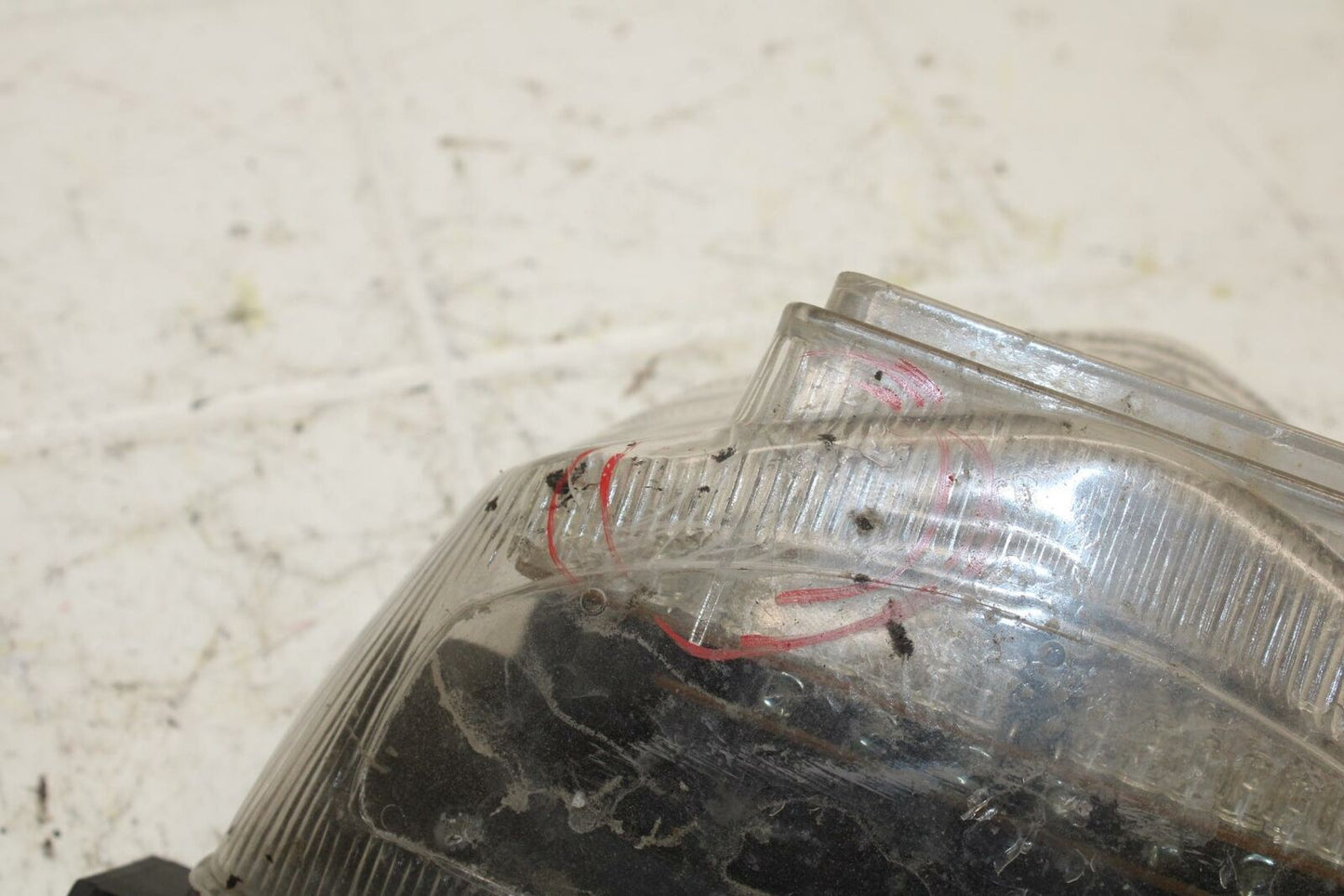 01-02 SUZUKI GSXR750 AFTERMARKET REAR TAIL TAILLIGHT BACK BRAKE LIGHT BB15