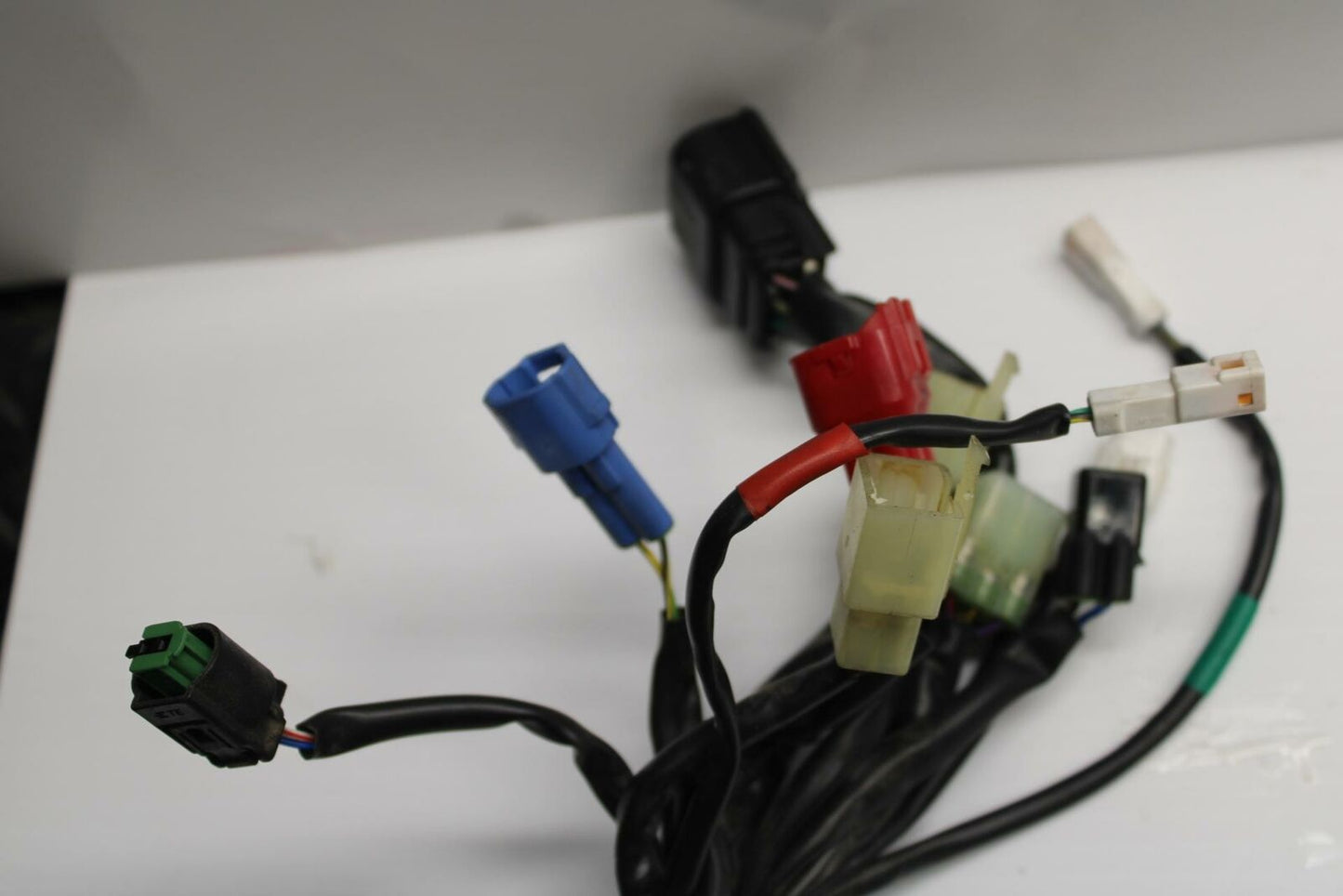 18-20 HUSQVARNA VITPILEN 401 MAIN ENGINE WIRING HARNESS MOTOR WIRE LOOM BB248