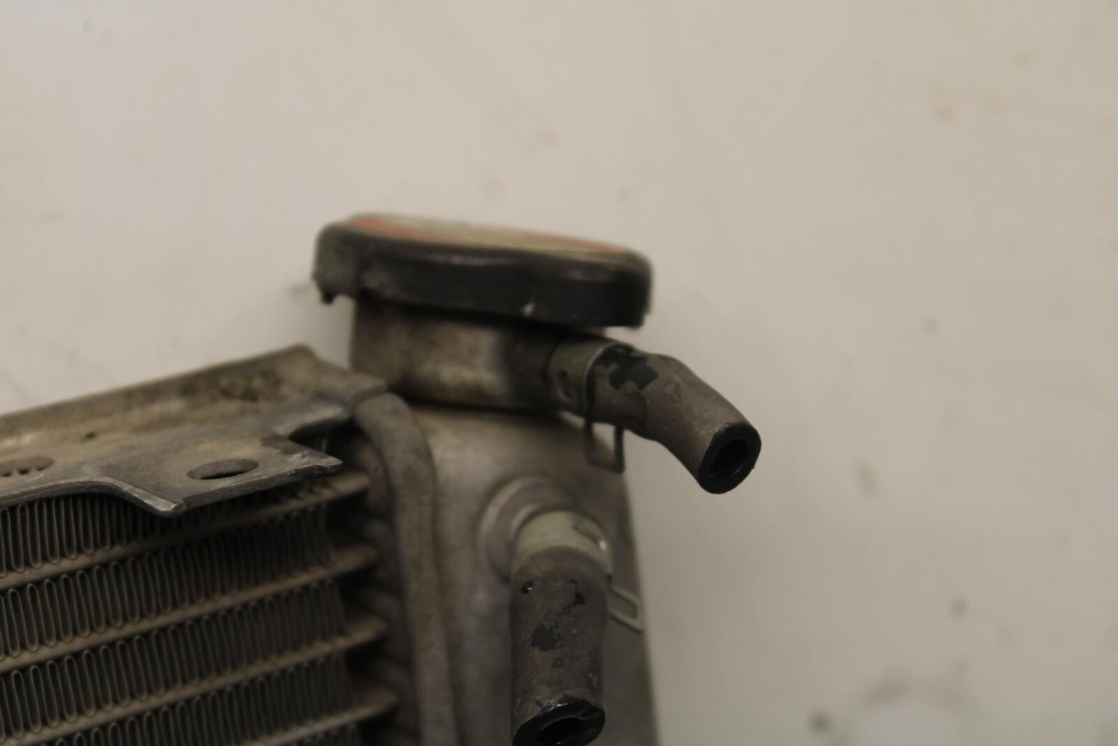 01-03 SUZUKI GSXR600 ENGINE RADIATOR MOTOR COOLING RADIATER 17710-35F10 BB633