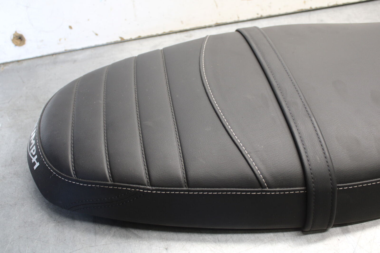 19-21 TRIUMPH SPEED TWIN 1200 FRONT REAR SEAT SADDLE BB653