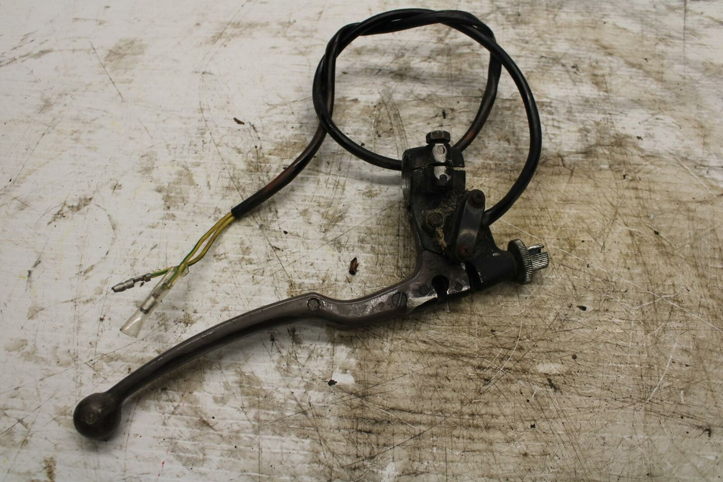 80-81 SUZUKI GS1000GL CLUTCH PERCH MOUNT WITH LEVER BB245