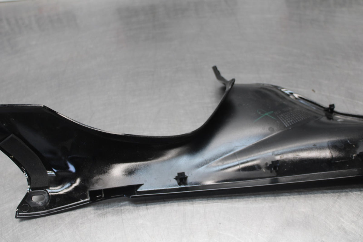 22-25 YAMAHA YZF R7 RIGHT FRONT UPPER MID SIDE FAIRING COWL PLASTIC BB00