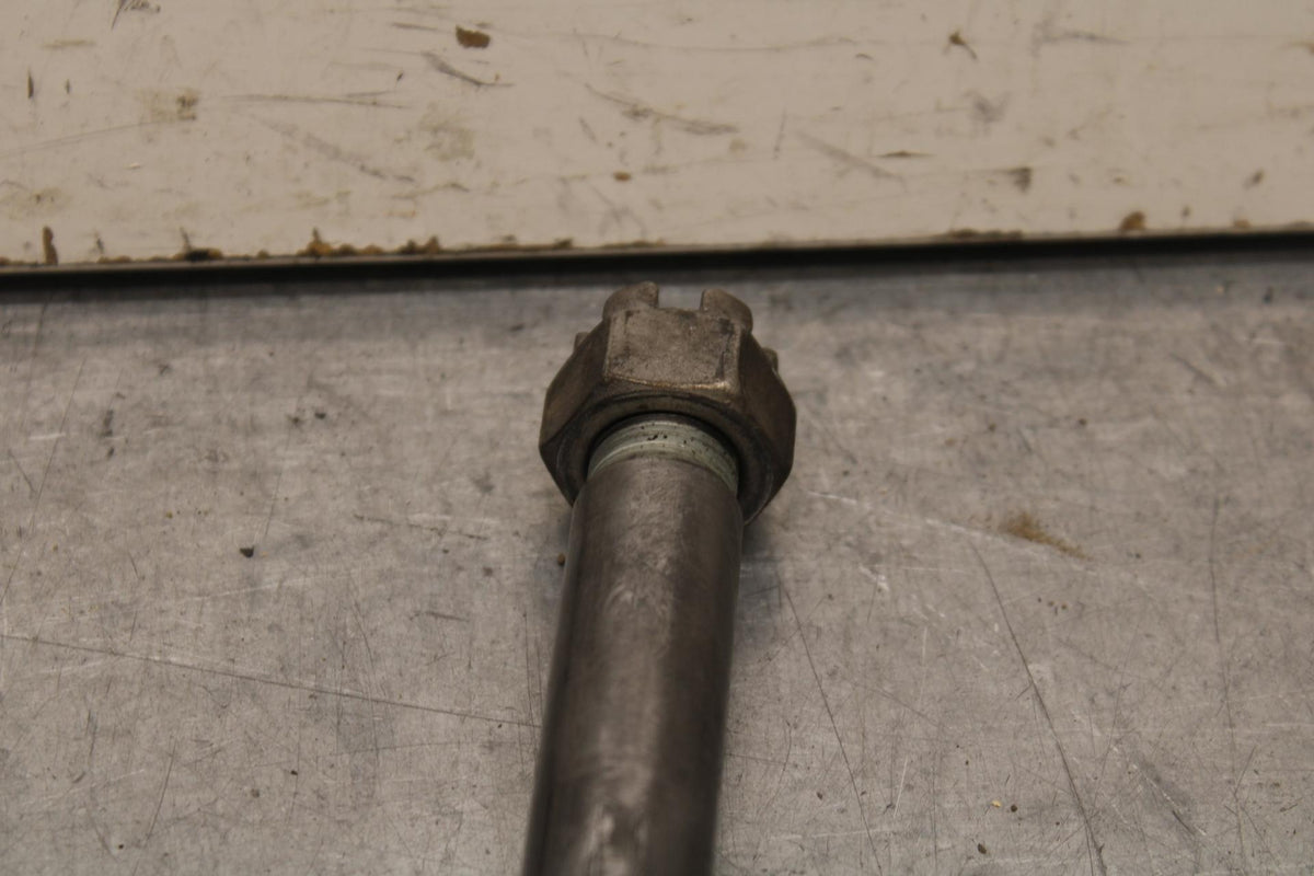 03-08 KAWASAKI VULCAN 1600 REAR AXLE BACK WHEEL RIM PIVOT BOLT AXEL BB616