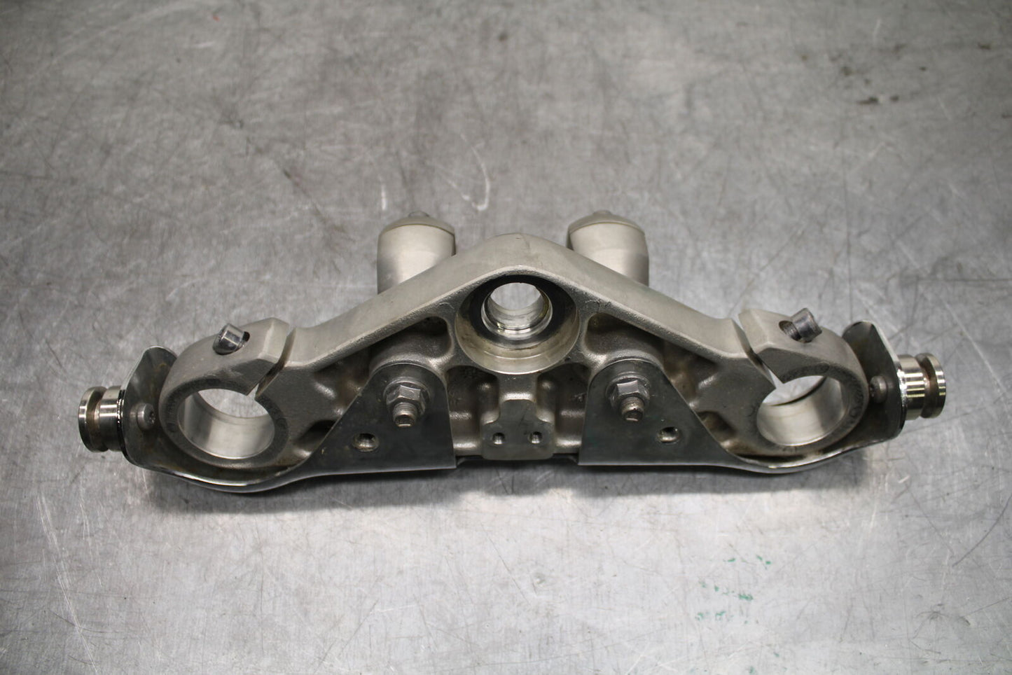 14-16 TRIUMPH AMERICA LT FORKS UPPER TRIPLE TREE CLAMP BB720
