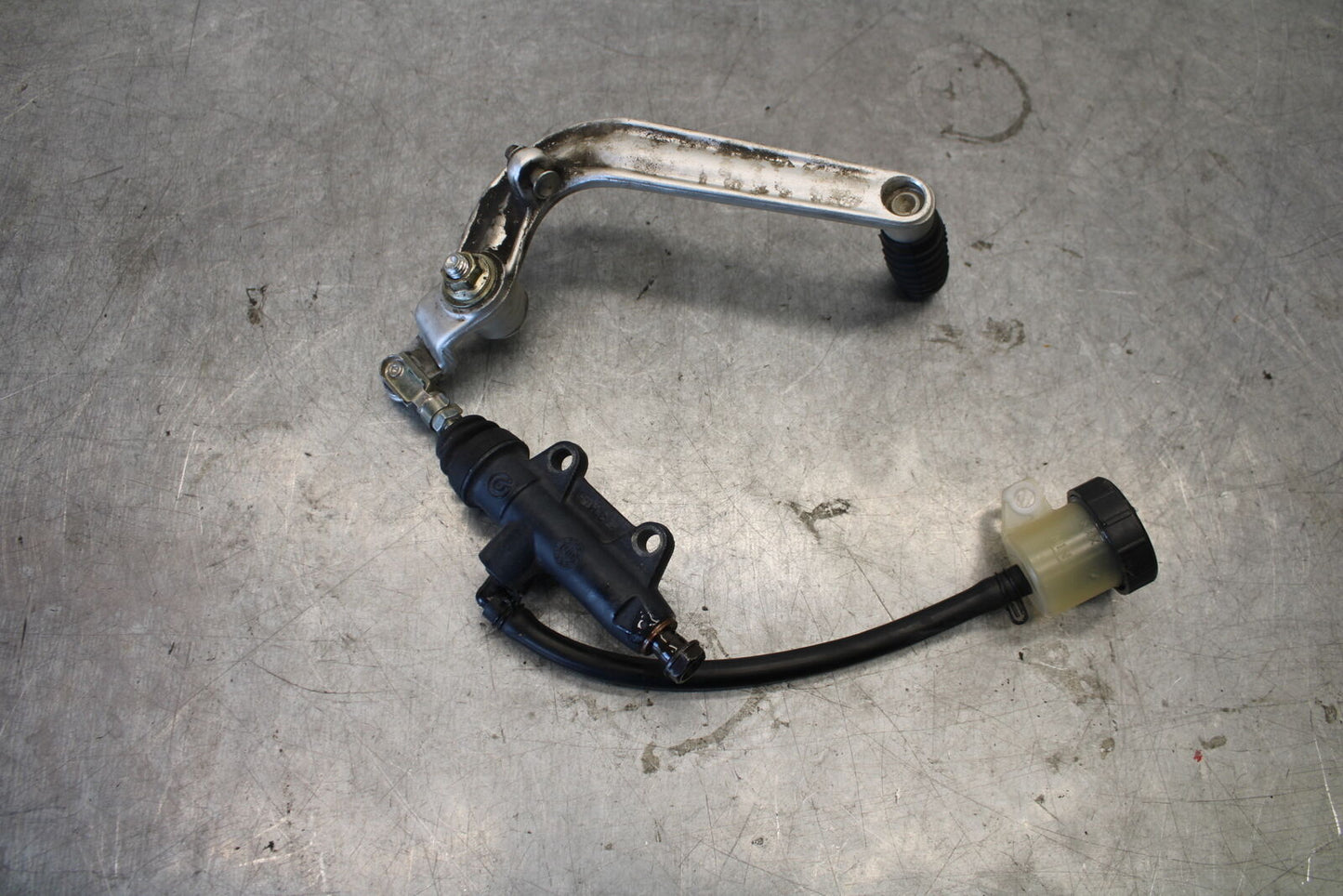 06-07 DUCATI MONSTER 695 REAR BACK BRAKE MASTER CYLINDER W RESERVOIR BB674