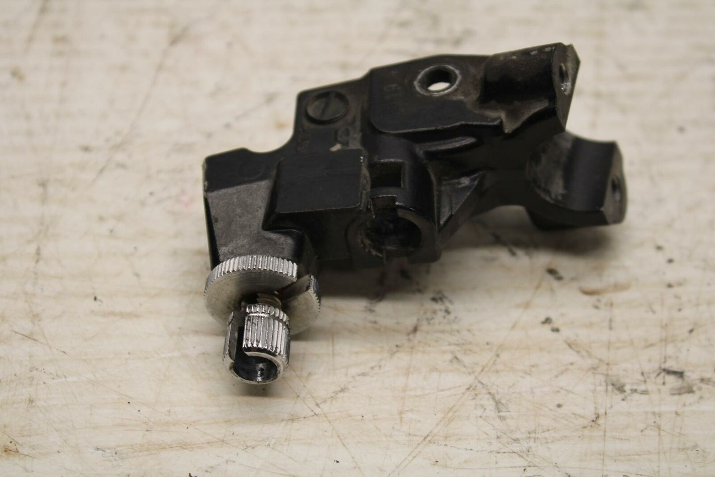 07-16 TRIUMPH STREET TRIPLE CLUTCH LEVER PERCH MOUNT BRACKET BB356