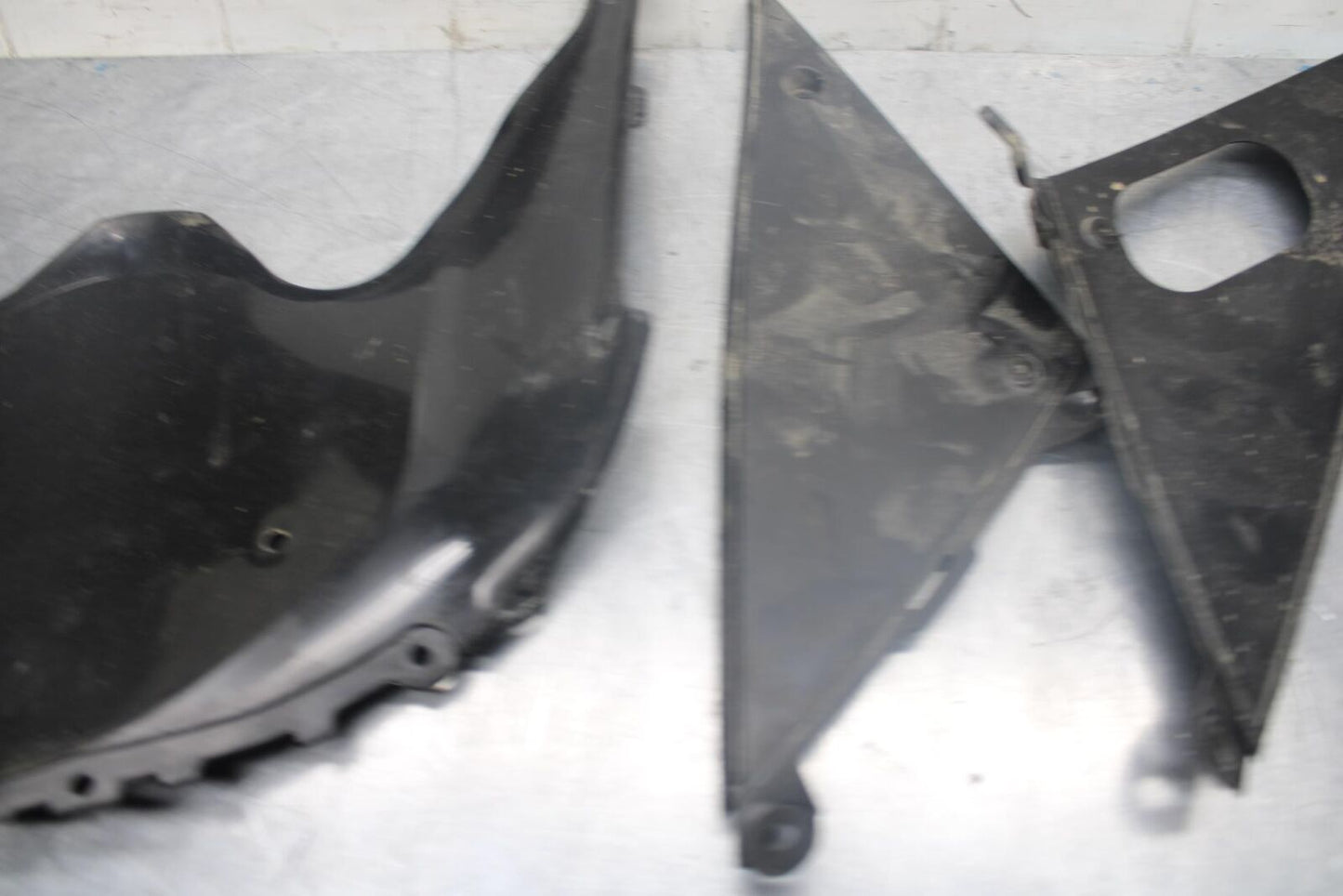 15-21 SUZUKI GSXR600 INNER FAIRING COWL TRIM COVER PANEL BB460