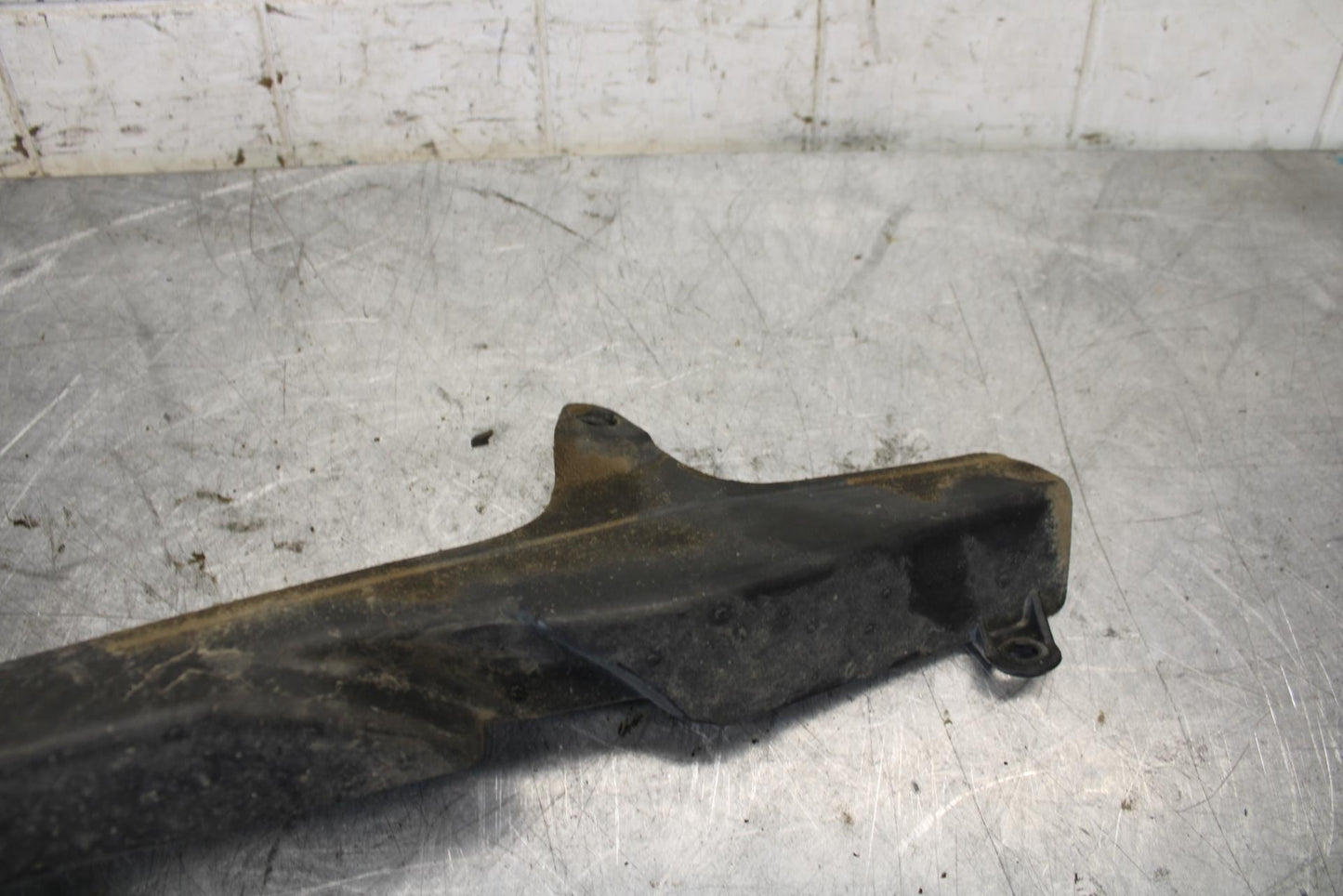 2011 Honda CBR600RR REAR BACK DRIVE CHAIN GUARD COVER SHIELD 40510-MEE-010 BB520