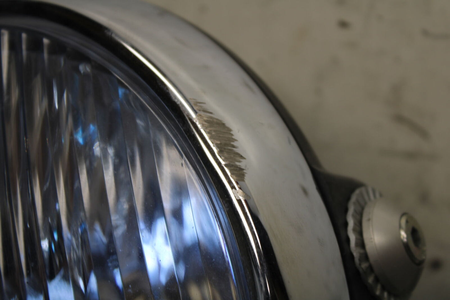 06-07 DUCATI MONSTER 695 FRONT HEADLIGHT HEAD LIGHT LAMP BB674
