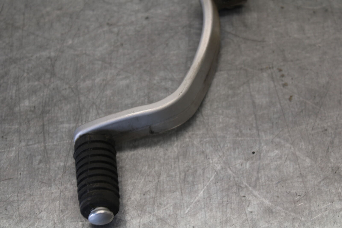 01-06 TRIUMPH TIGER 955I SHIFTER PEDAL BB693