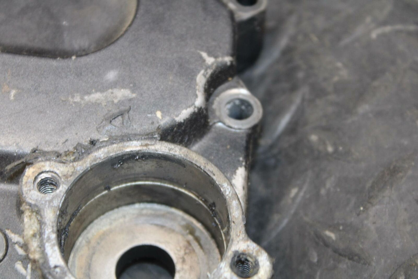 93 KAWASAKI NINJA ZX750L ENGINE SPROCKET COVER BB195