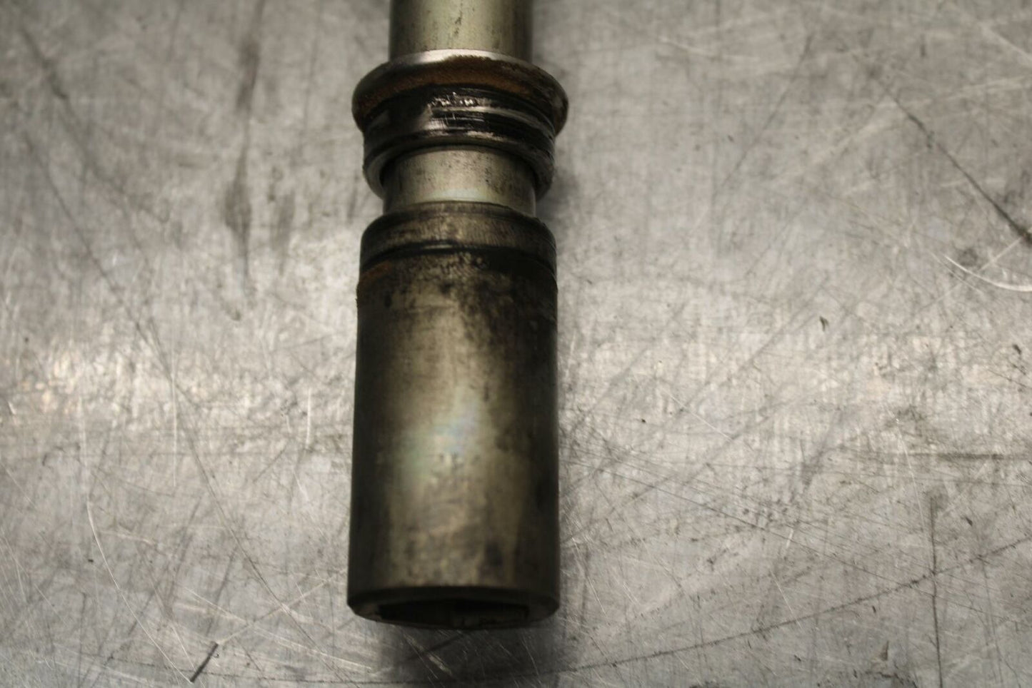 15-21 SUZUKI GSXR600 FRONT WHEEL RIM AXLE PIVOT BOLT BB418