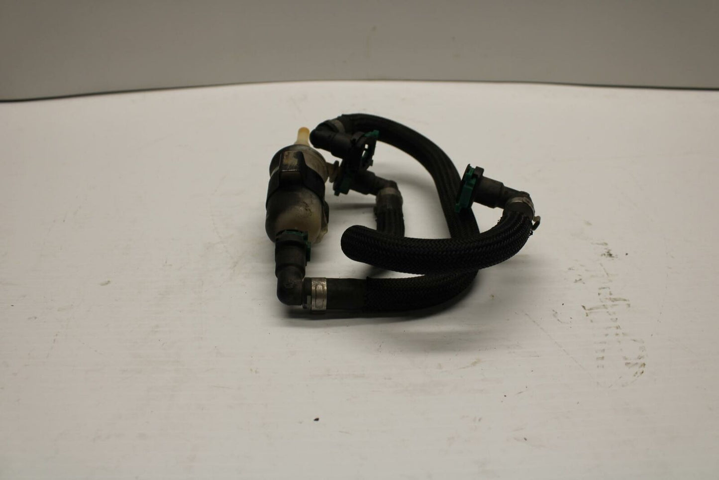 18-20 HUSQVARNA VITPILEN 401 FUEL HOSE GAS LINE TUBE PIPE BB248