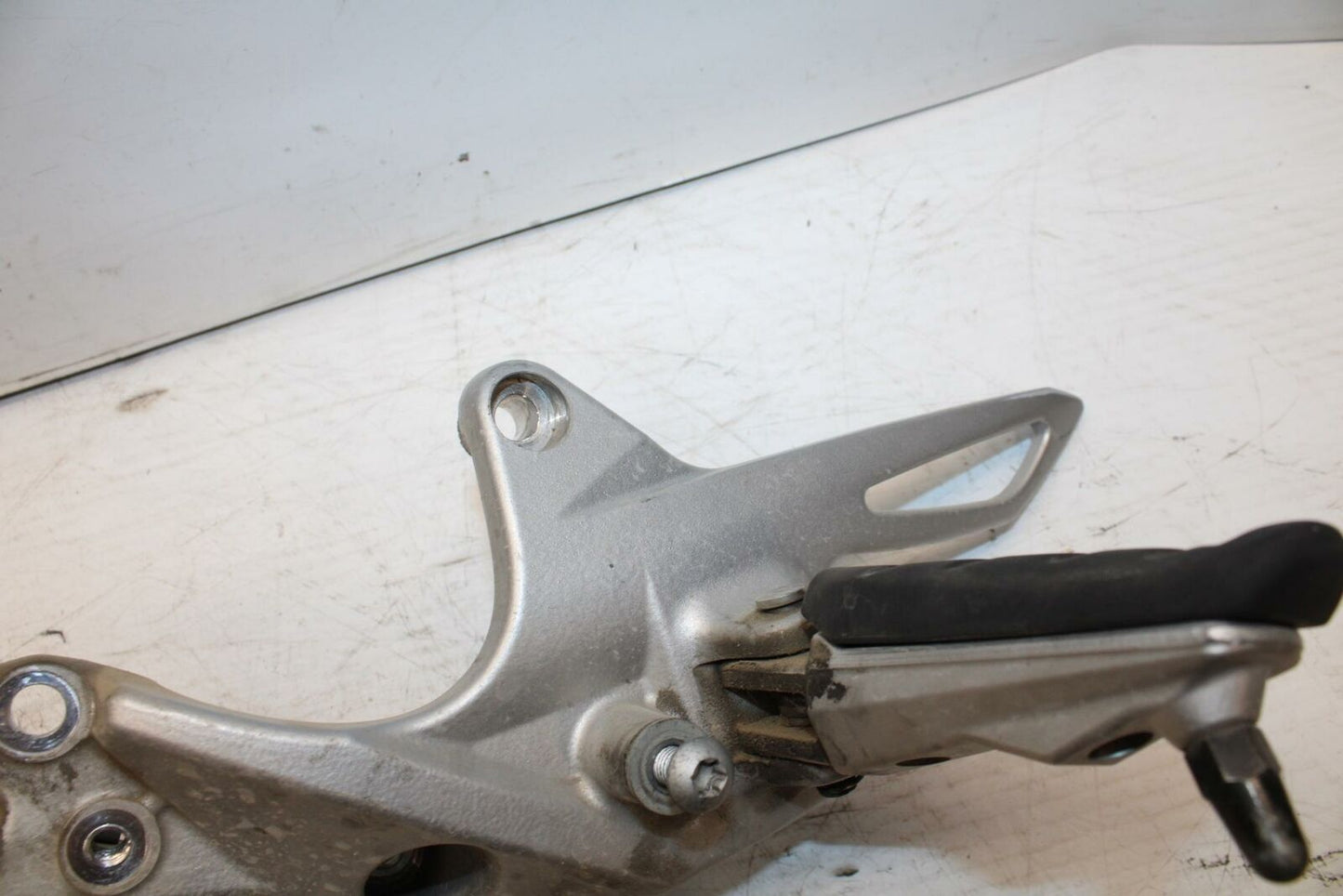 06-12 BMW F800ST LEFT REARSET REAR SET DRIVER FOOT PEG REST STOP BB291