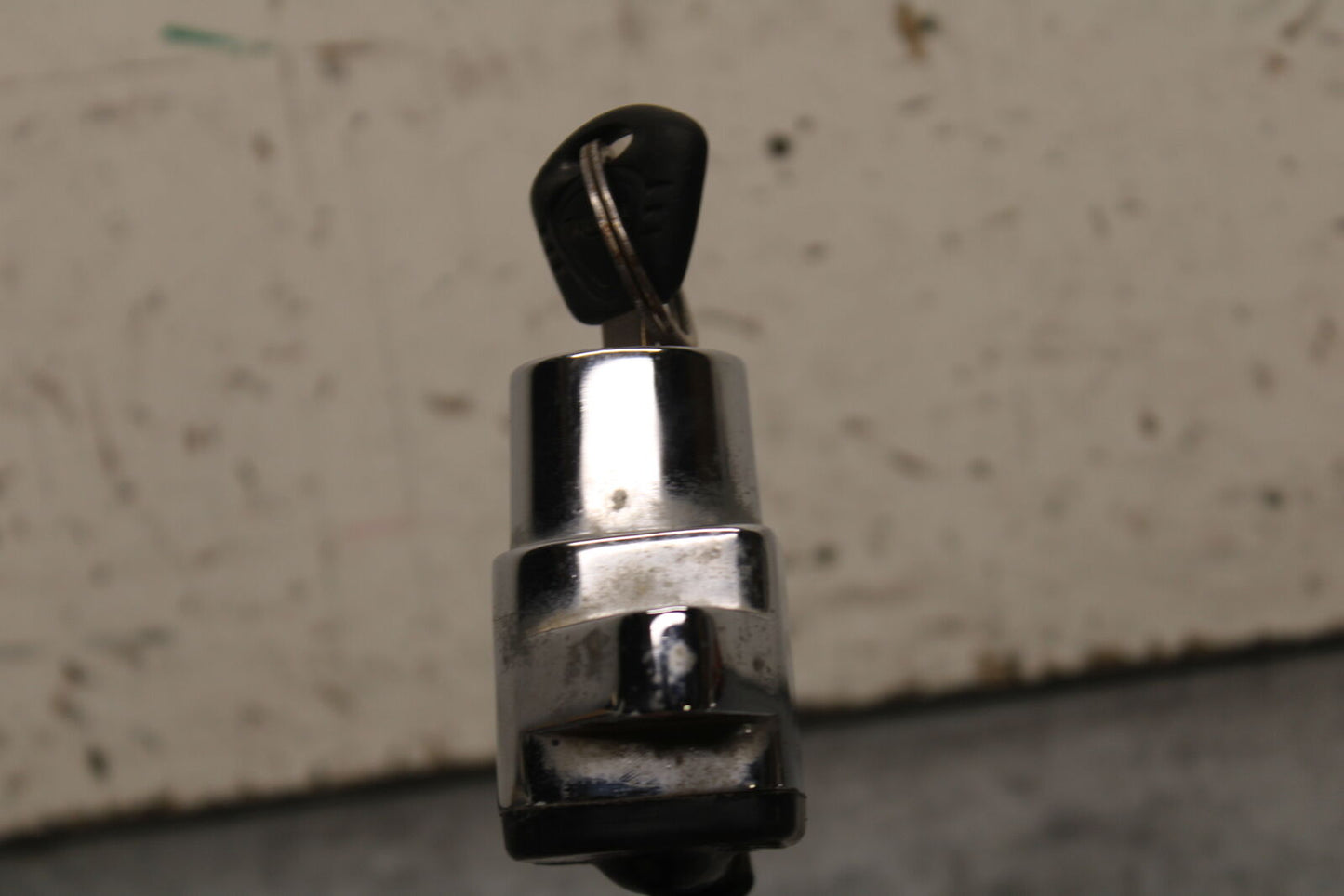 14-16 TRIUMPH AMERICA LT IGNITION LOCK W KEY BB720