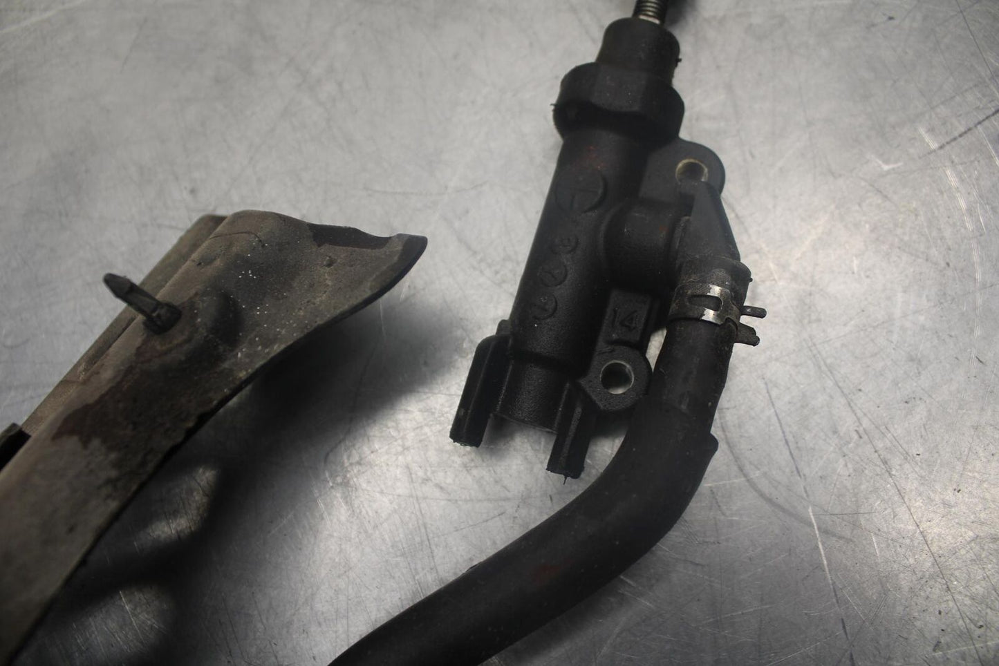 18-20 YAMAHA MT-07 MT-07 ABS REAR BACK BRAKE MASTER CYLINDER BREMBO BB457