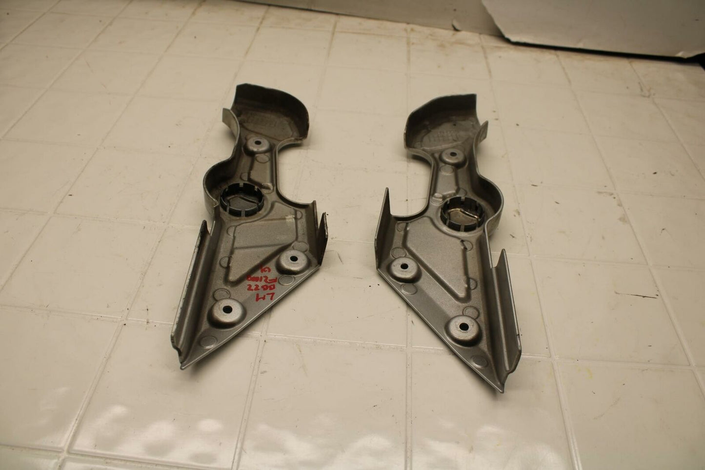 01-05 YAMAHA FZS1000 RIGHT LEFT FRAME MID SIDE COVERS COWLS PANELS TRIM BB 04