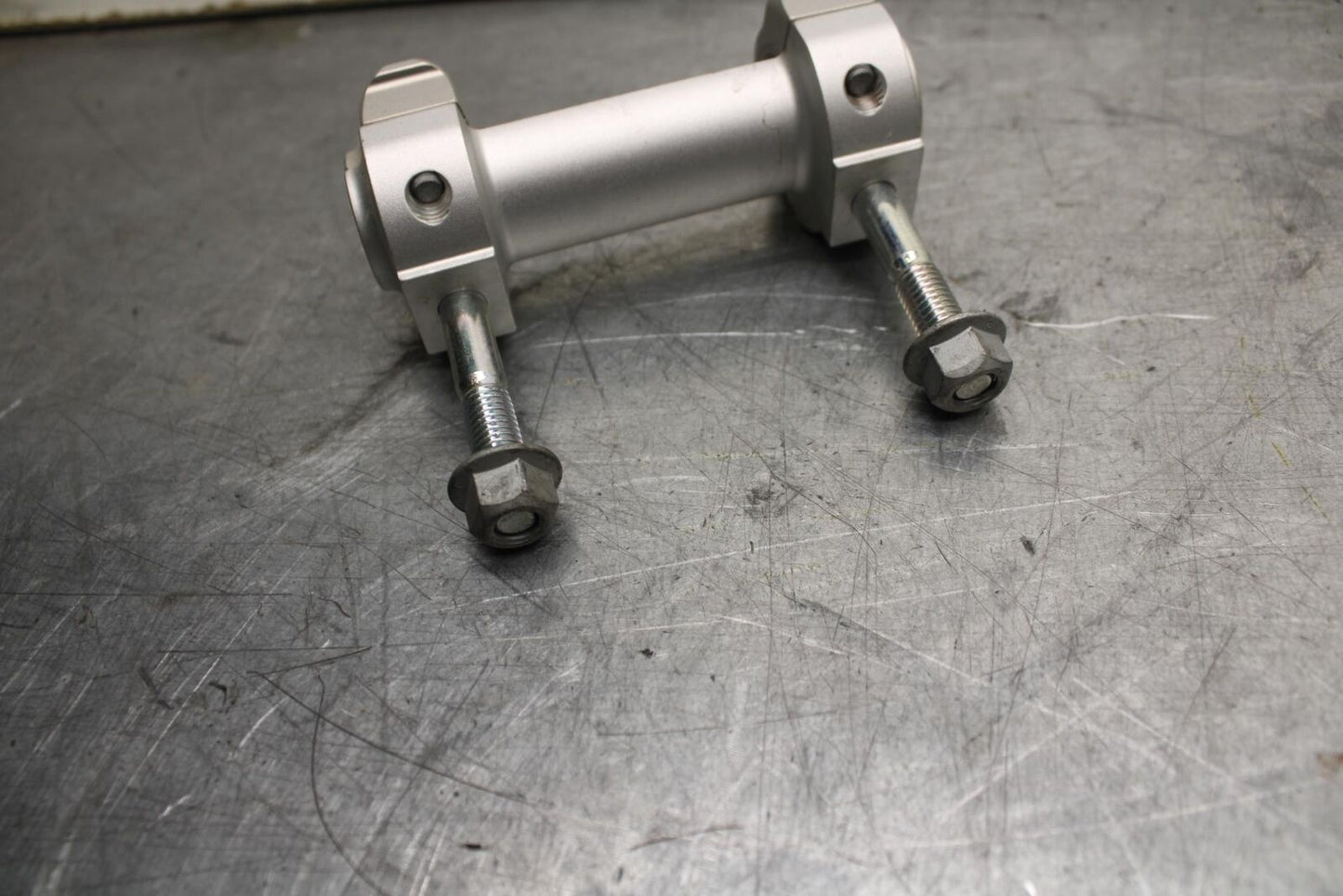 16-18 KTM 690 DUKE HANDLEBAR RISERS BB631