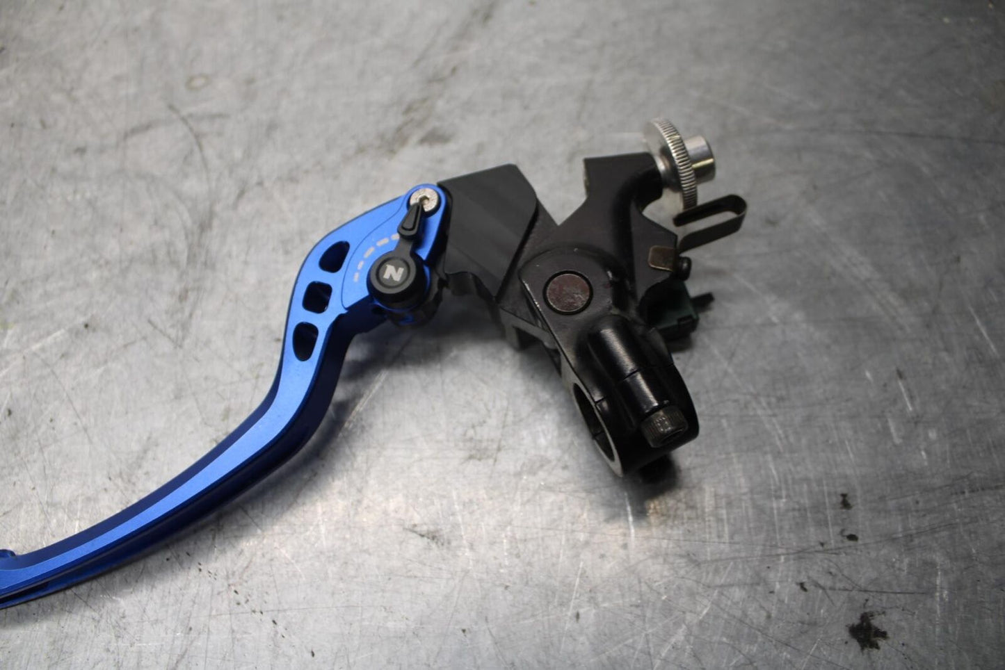 2002 Kawasaki Ninja ZX12R AFTERMARKET CLUTCH PERCH MOUNT WITH LEVER BB48