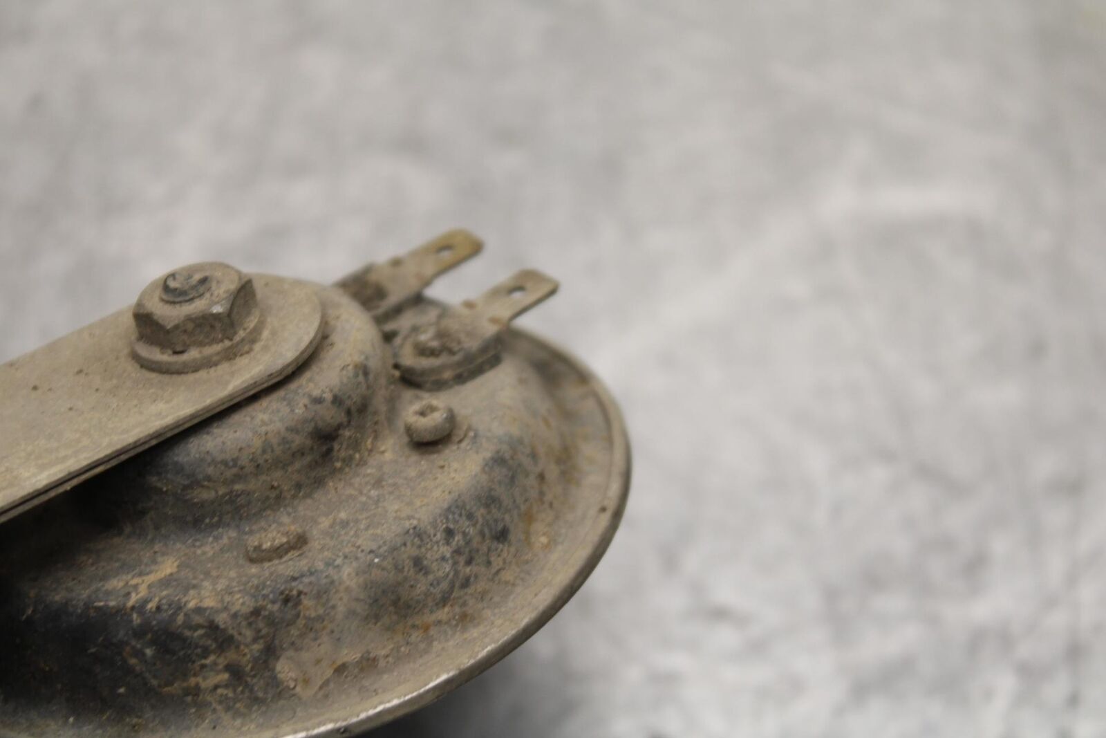 01-03 SUZUKI GSXR600 HORN SIGNAL 38500-08F10 38500-35F10 BB633