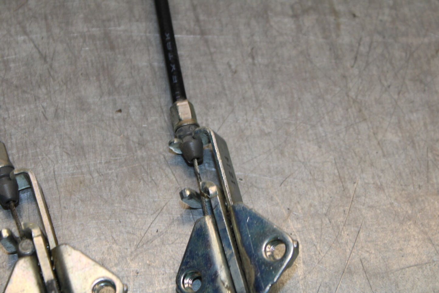 19-23 KAWASAKI NINJA ZX6R REAR PASSENGER SEAT LATCH LOCK ASSEMBLY BB701