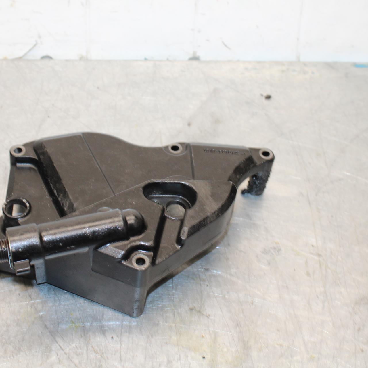 2006 Suzuki GSXR600 ENGINE SPROCKET COVER BB447