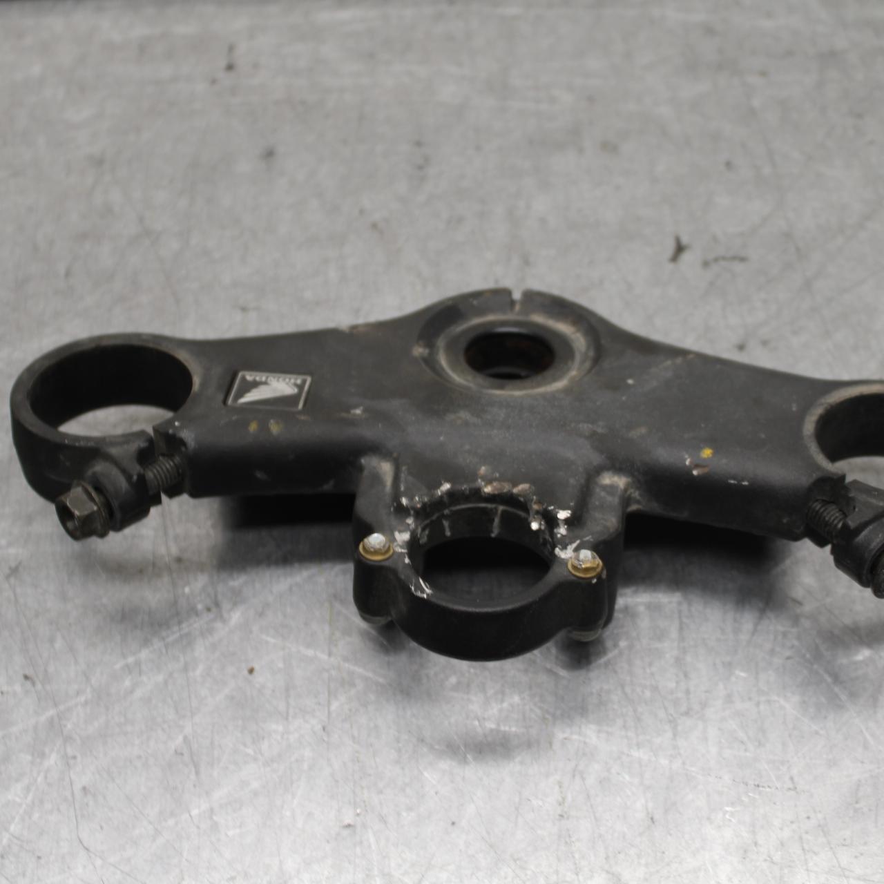 01-06 HONDA CBR600F4I FORKS UPPER TRIPLE TREE CLAMP 53300-MBW-H90 BB644