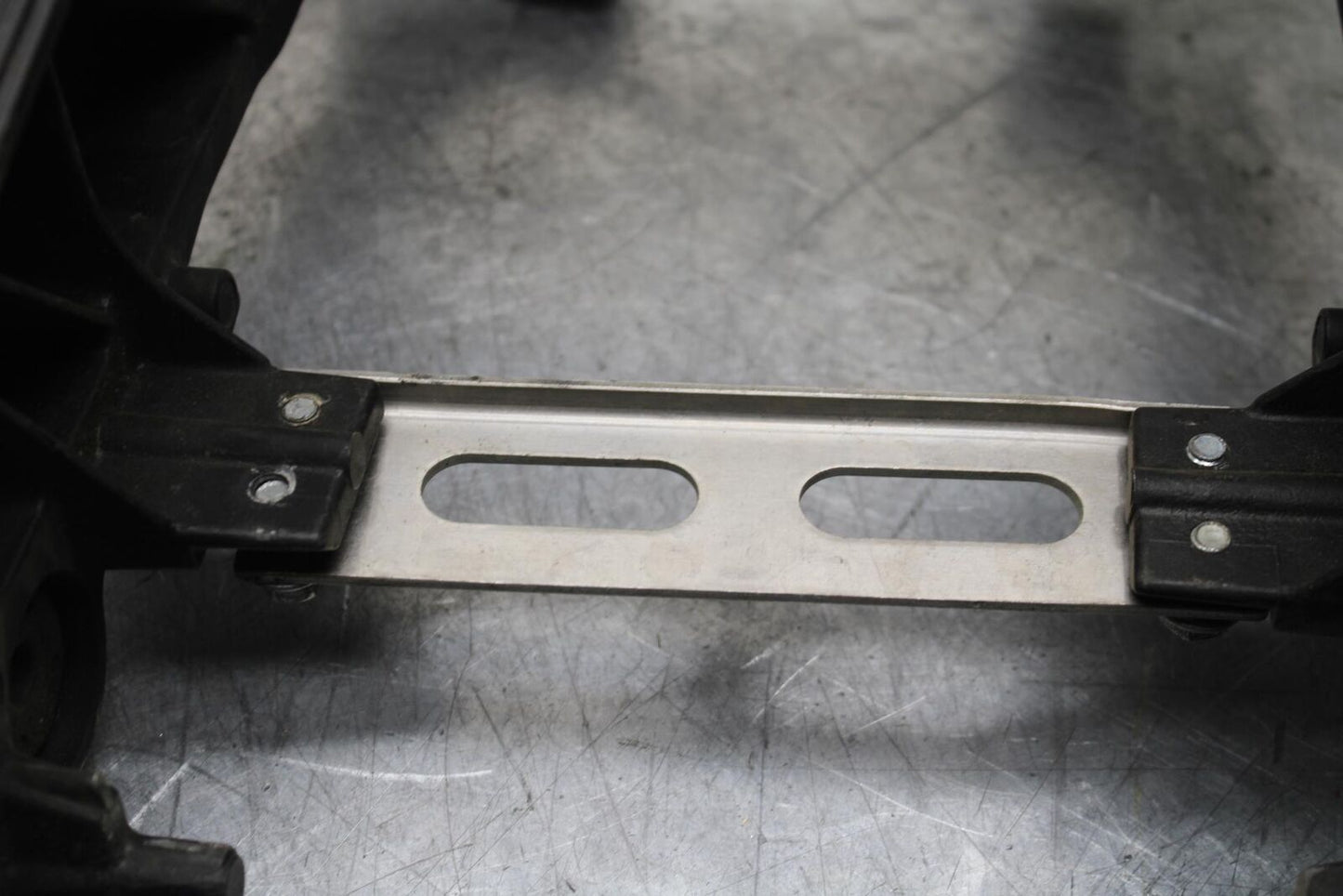 06-07 SUZUKI GSXR 600 750 FRONT SUBFRAME SUB FRAME BB98